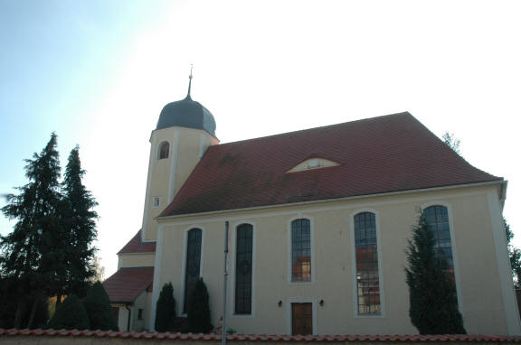 Kirche Grossdalzig Außenansicht