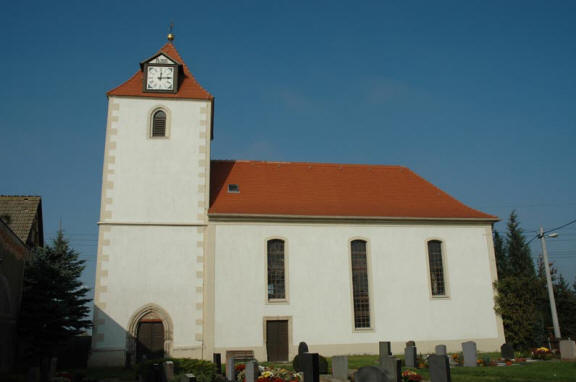 Kirche Tellschütz Außenansicht